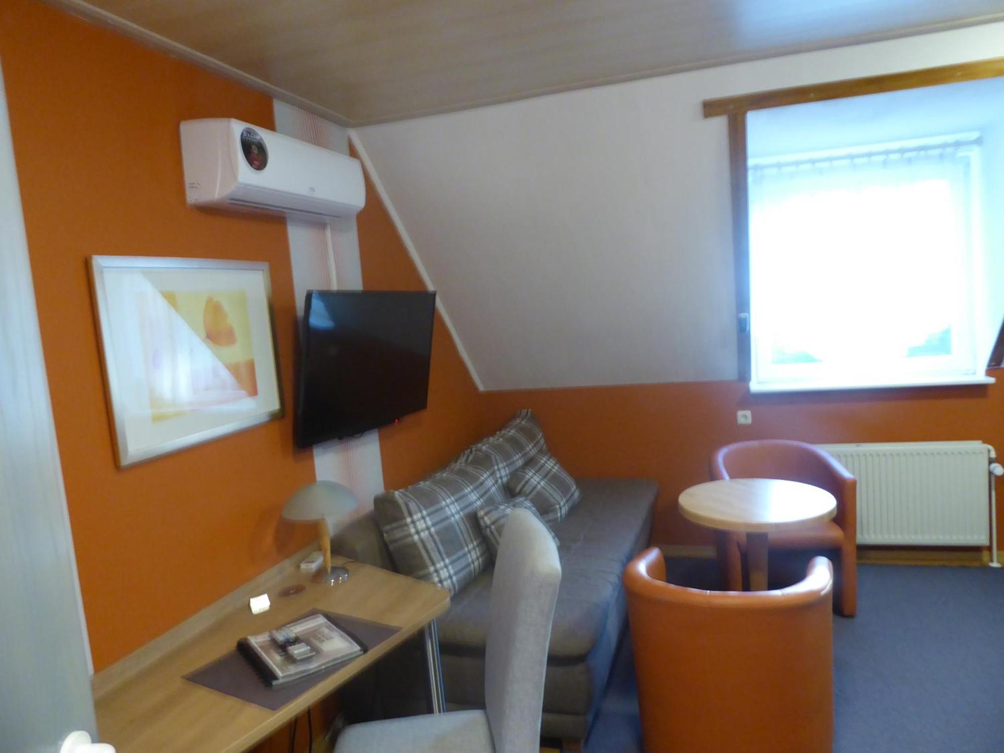 Auerose Garni Hotel 2*